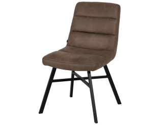 Chaise Bowie A Chicago Truffle