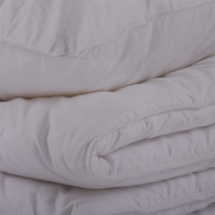 Pack couette 140 x 200 cm + 1 Oreiller polyester